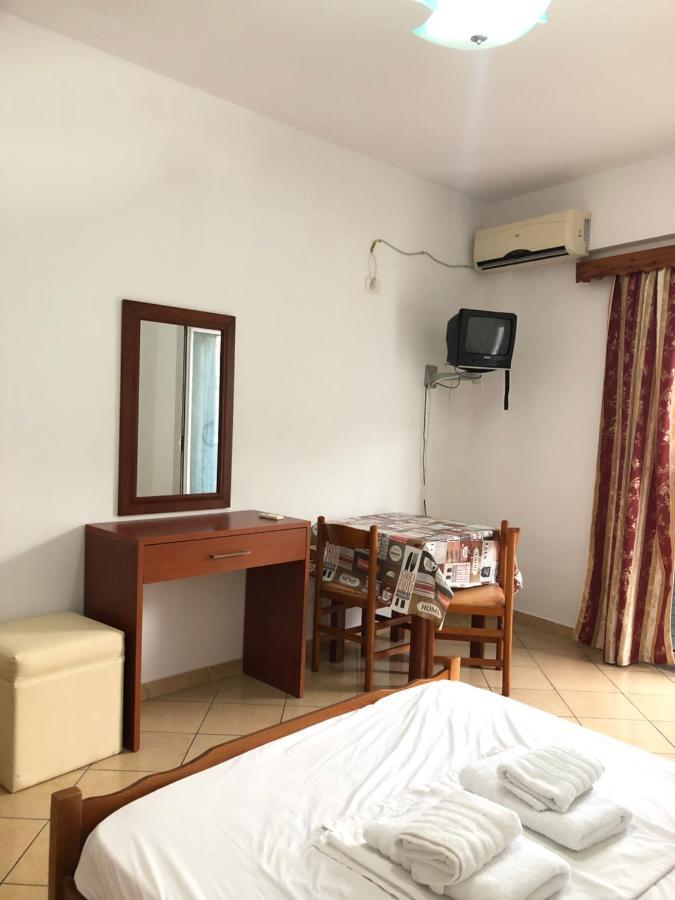 Center Hotel Pirro Himara Zewnętrze zdjęcie