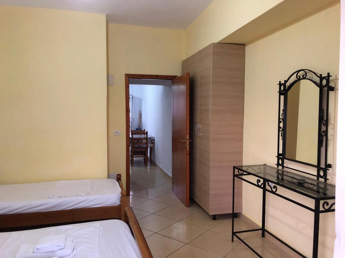 Center Hotel Pirro Himara Zewnętrze zdjęcie