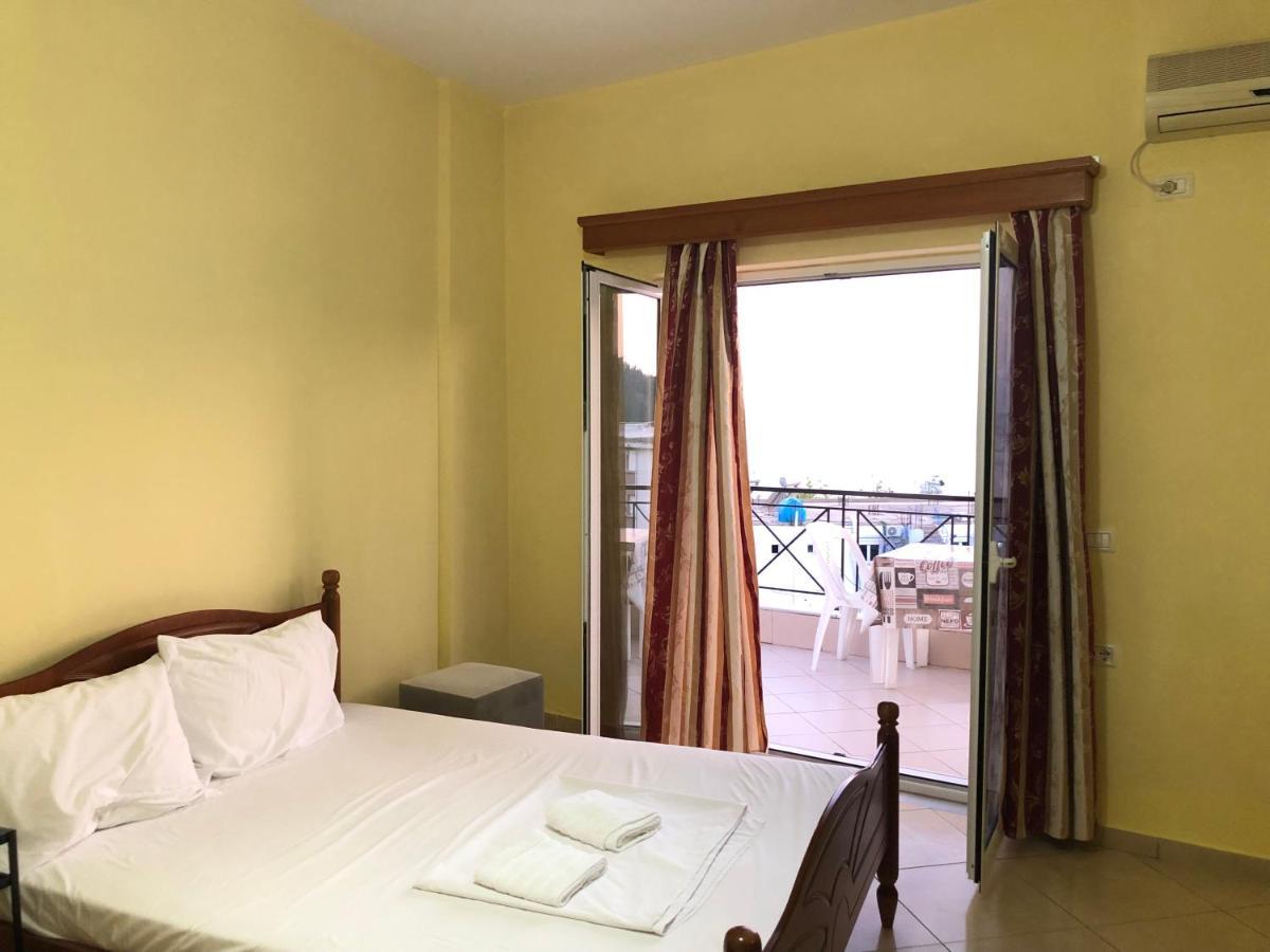Center Hotel Pirro Himara Zewnętrze zdjęcie