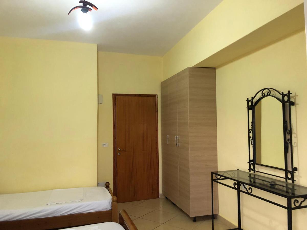 Center Hotel Pirro Himara Zewnętrze zdjęcie