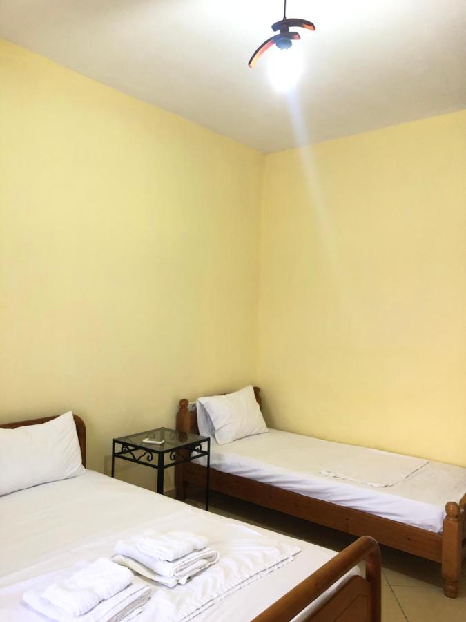 Center Hotel Pirro Himara Zewnętrze zdjęcie